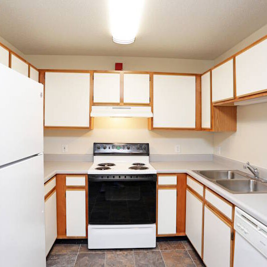 Lynnwood Estates Apartments - Marion, IA